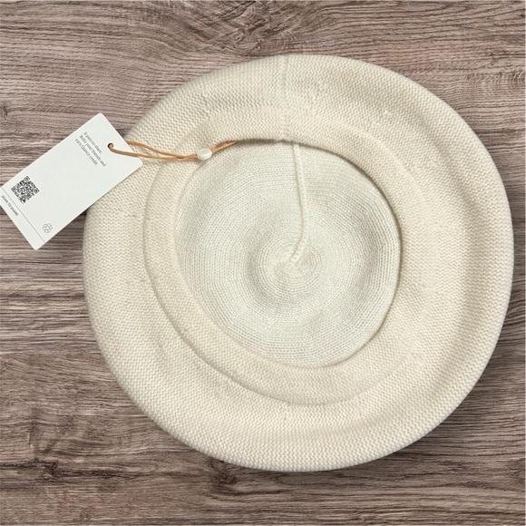 NWT Quince Mongolian Cashmere Beret Ivory One Size Hat - Picture 3 of 5